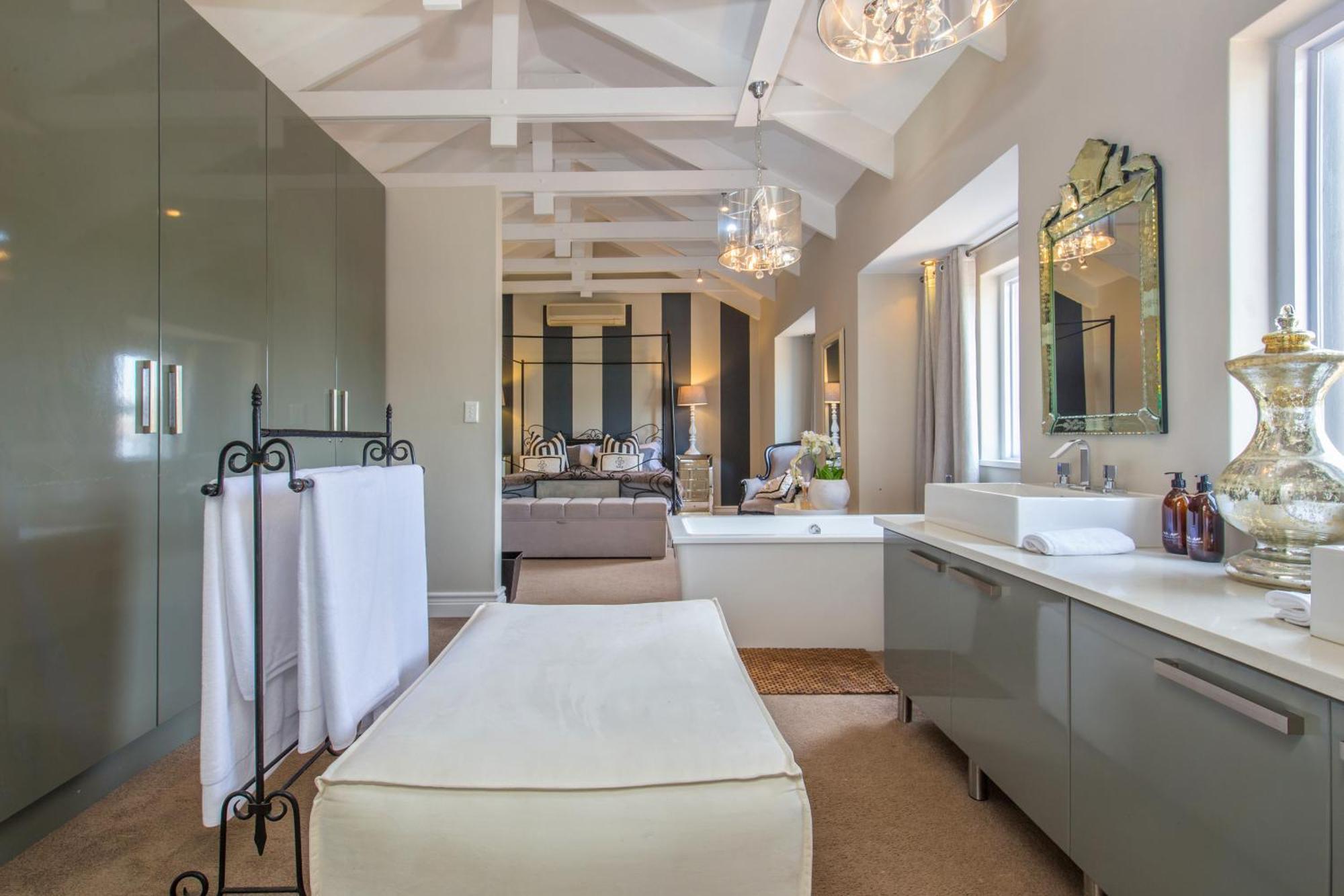 Thesen Harbour Town Apartments @ Beautiful Knysna Villas Camera foto